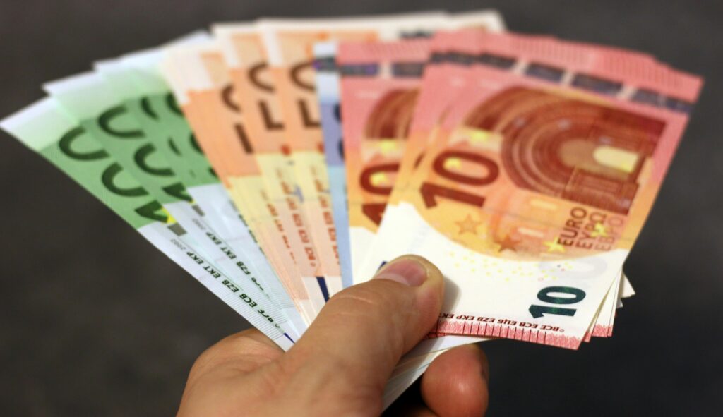 Impuestos a pagar al vender una casa en 2025